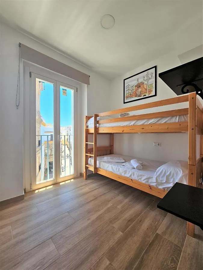 Apartamentos Plaza Santo Domingo Кадис 0*,
