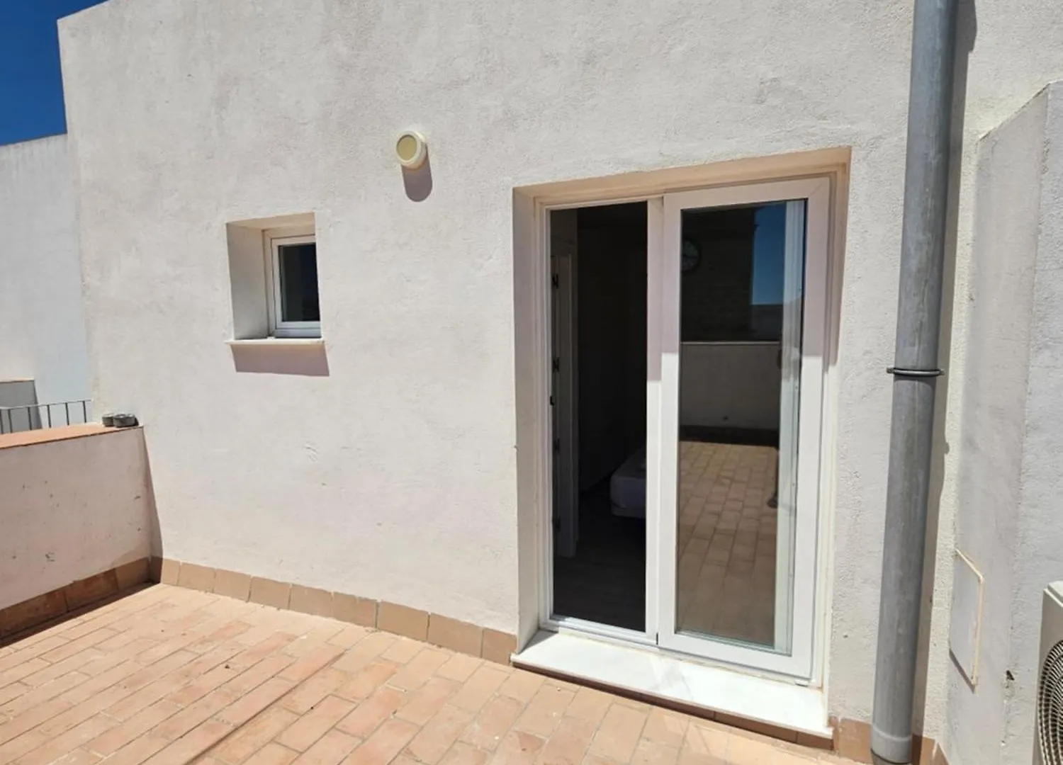 Apartamentos Plaza Santo Domingo Кадис